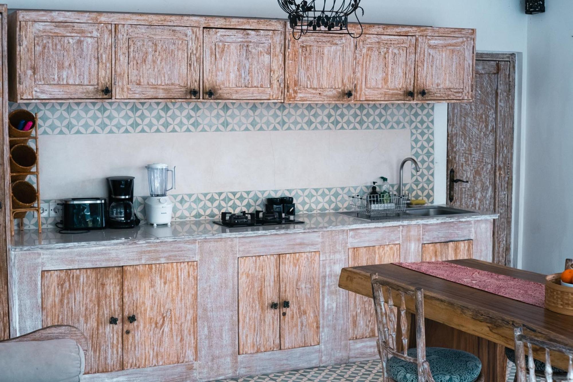 קנגו Villa Bella Seseh, 3-Br With Private Pool מראה חיצוני תמונה