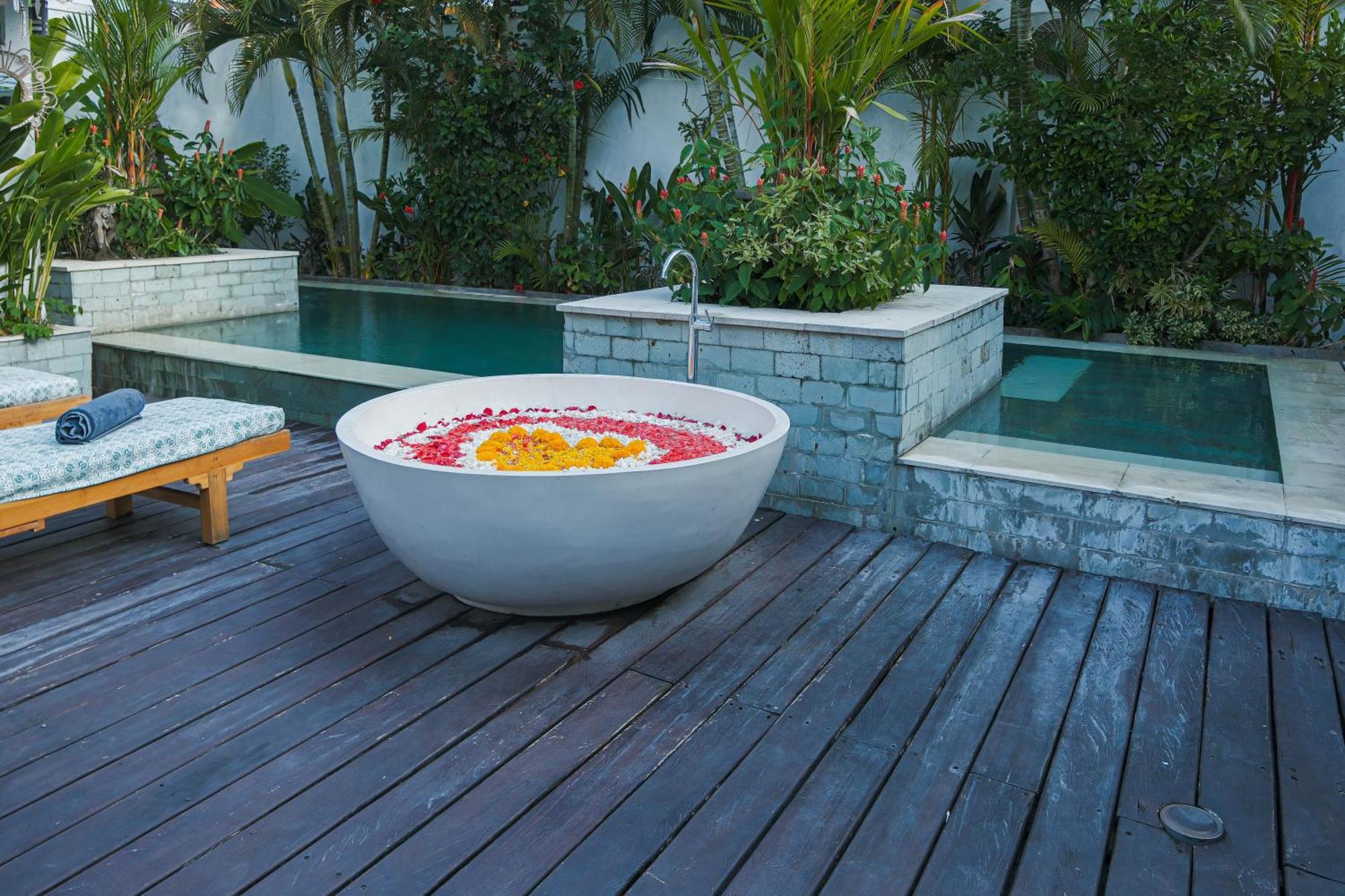 קנגו Villa Bella Seseh, 3-Br With Private Pool מראה חיצוני תמונה